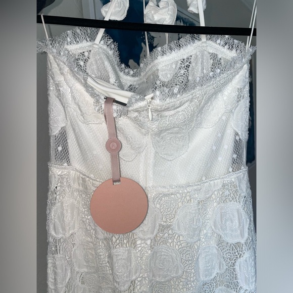 NWT Alexis Villanelle Dress - Picture 12 of 14